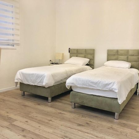 Studio Apartment In Bat-Yam Bat Yam Dış mekan fotoğraf