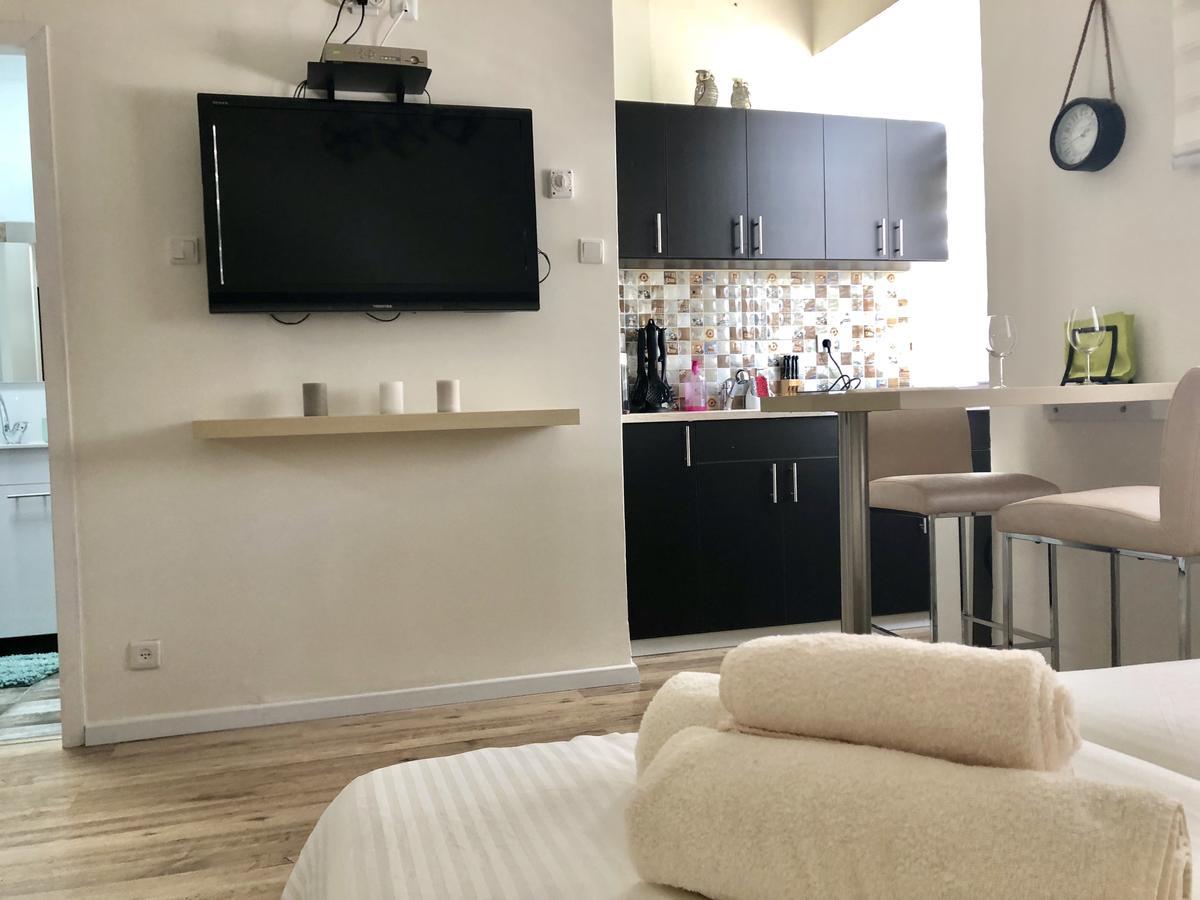 Studio Apartment In Bat-Yam Bat Yam Dış mekan fotoğraf